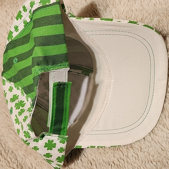 Shamrock Saint Patrick's Day Hat - Picture 3 of 6